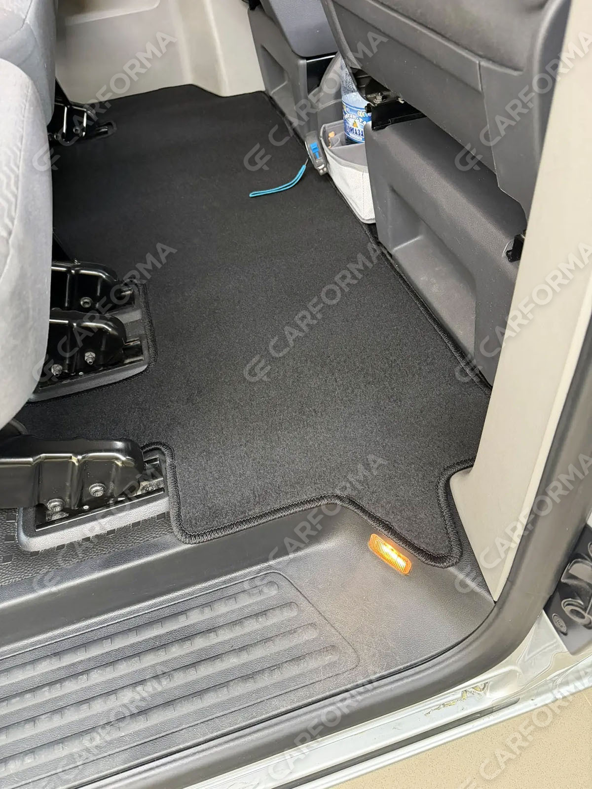 Ворсовые коврики на Volkswagen Caravelle (T6) 2015&nbsp;-&nbsp;2019 в Самаре