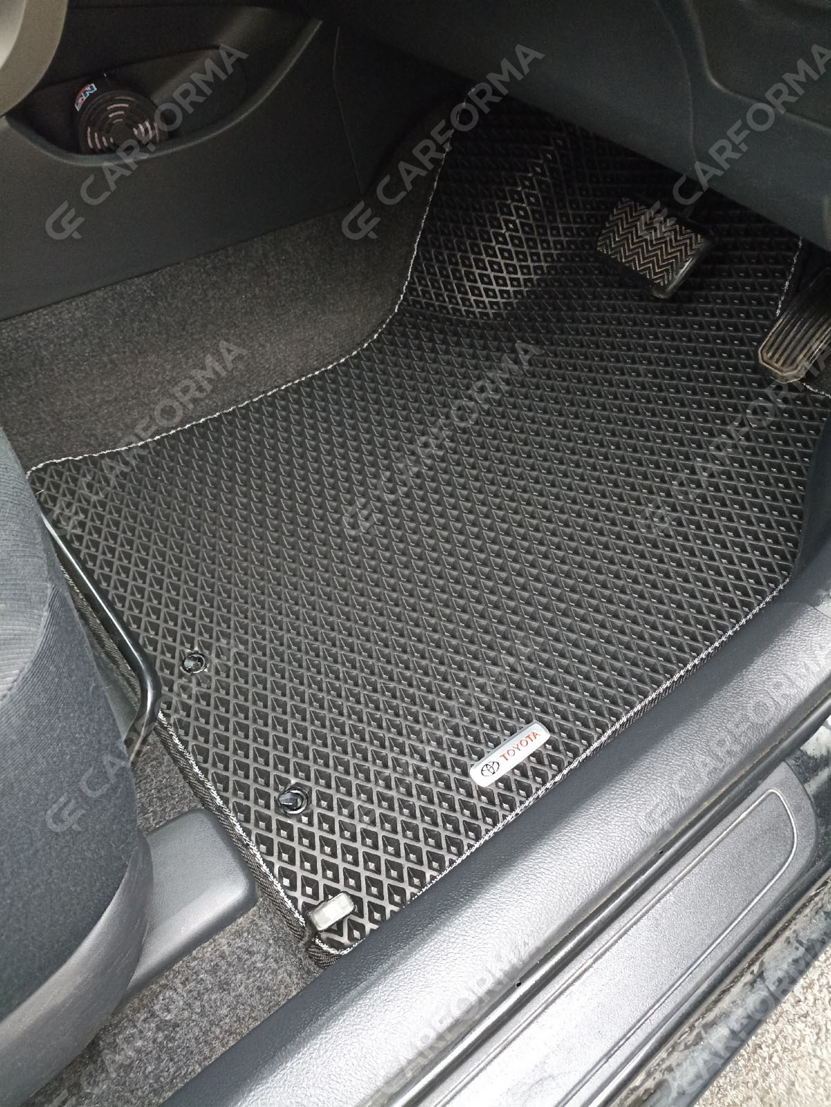 Ворсовые коврики на Toyota Corolla Axio (E14) 2006&nbsp;-&nbsp;2012 в Самаре