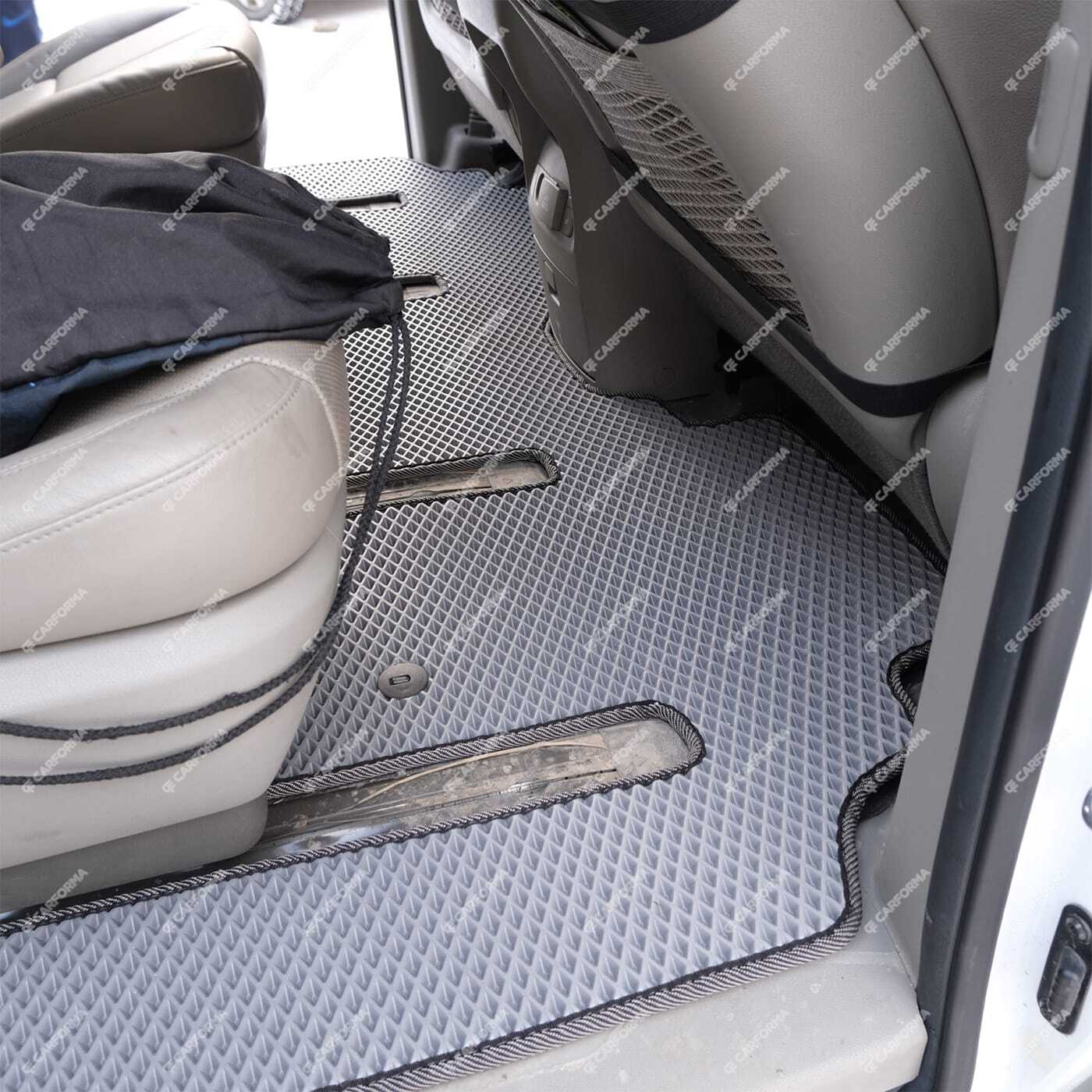 EVA коврики на KIA Carnival III 9 мест и 11 мест 2014 - 2021 в Самаре EVA коврики на KIA Carnival III 9 мест и 11 мест 2014 - 2021 в Самаре