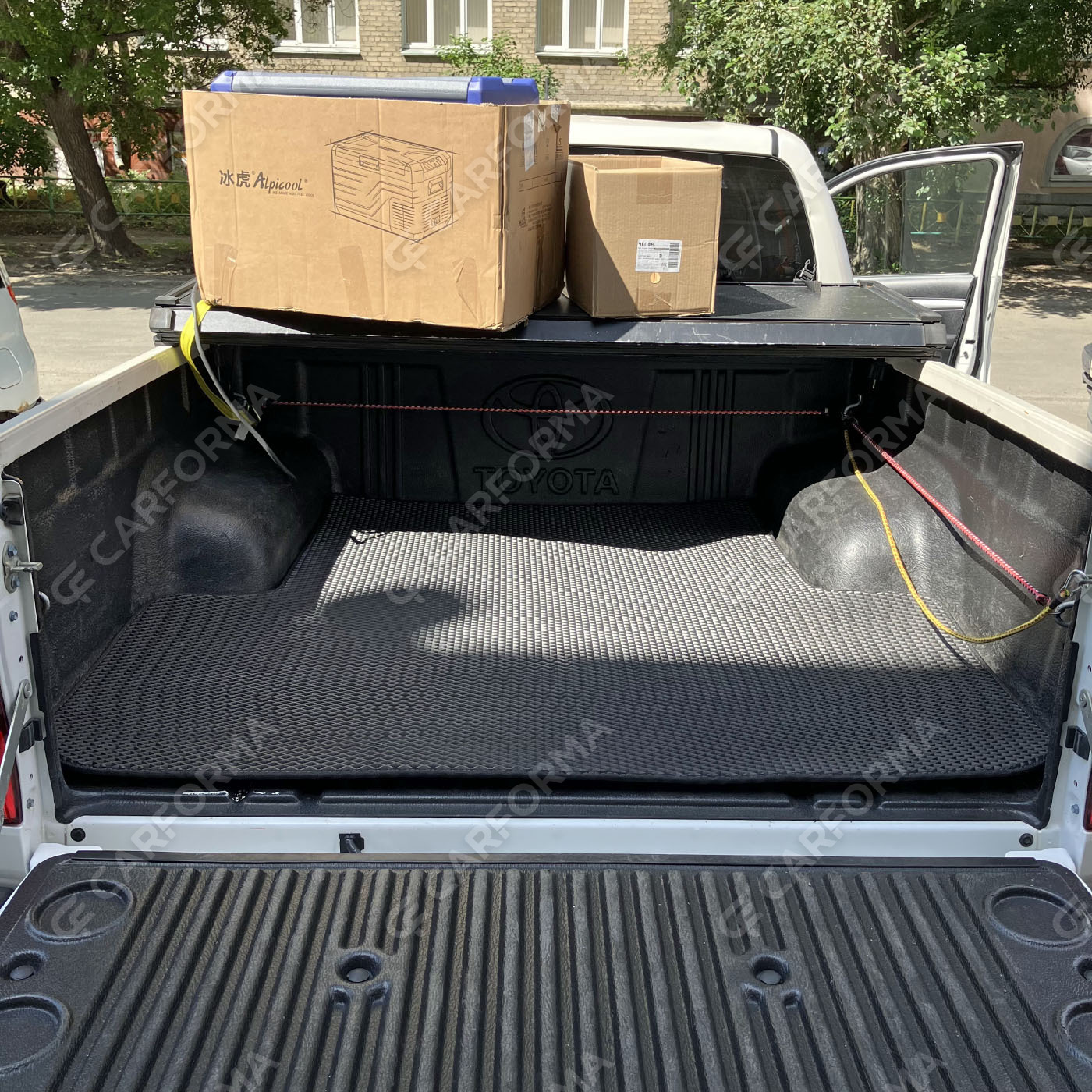 EVA коврики на Toyota Hilux VII 2008&nbsp;-&nbsp;2015 в Самаре