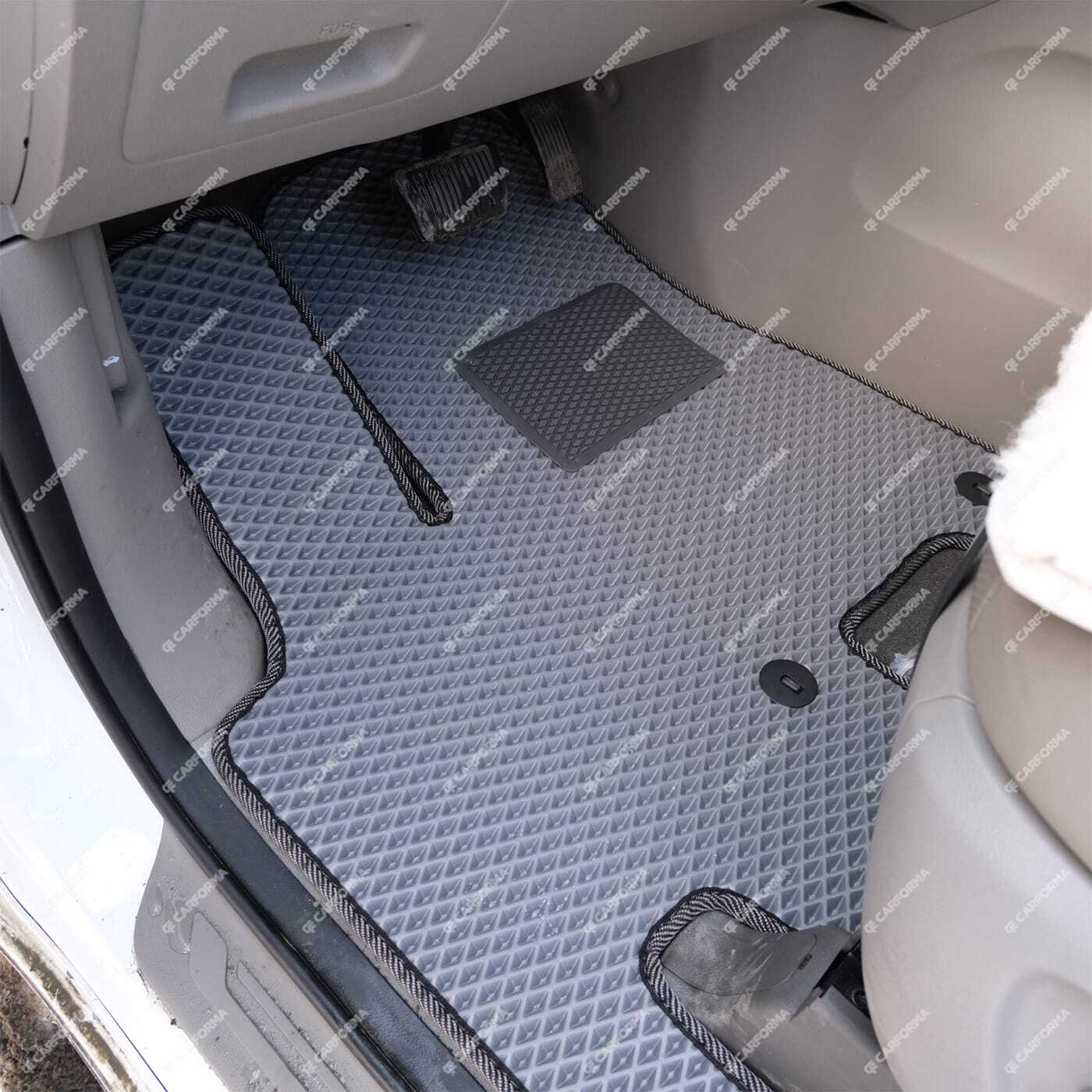 EVA коврики на KIA Carnival III 7 мест 2014 - 2021 в Самаре EVA коврики на KIA Carnival III 7 мест 2014 - 2021 в Самаре