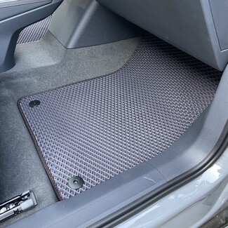 Коврики на Audi Q4 e-tron 2021 - 2026 в Самаре Коврики на Audi Q4 e-tron 2021 - 2026 в Самаре