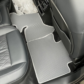 Ворсовые коврики на Audi Q5 III 2024 - 2026 в Самаре Ворсовые коврики на Audi Q5 III 2024 - 2026 в Самаре