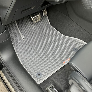 Ворсовые коврики на Audi Q5 III 2024 - 2026 в Самаре Ворсовые коврики на Audi Q5 III 2024 - 2026 в Самаре