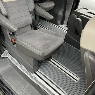 Коврики на Volkswagen Multivan (T7) 2021&nbsp;-&nbsp;2026 в Самаре