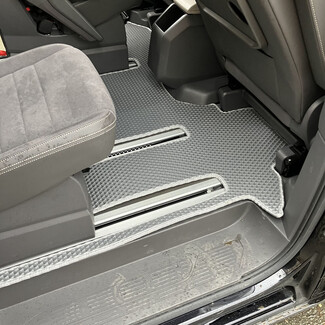 Коврики на Volkswagen Multivan (T7) 2021&nbsp;-&nbsp;2026 в Самаре