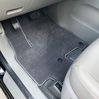 EVA коврики на KIA Carnival III 7 мест 2014 - 2021 в Самаре EVA коврики на KIA Carnival III 7 мест 2014 - 2021 в Самаре