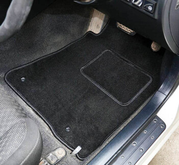 Ворсовые коврики на Toyota Altezza 1998 - 2005 в Самаре Ворсовые коврики на Toyota Altezza 1998 - 2005 в Самаре