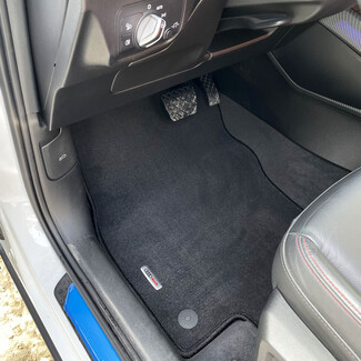 Коврики на Audi Q2L 2016 - 2026 в Самаре Коврики на Audi Q2L 2016 - 2026 в Самаре