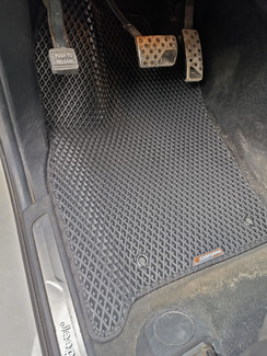 Ворсовые коврики на Jeep Grand Cherokee (WK2) 2010 - 2022 в Самаре