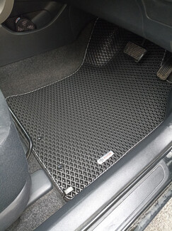 Ворсовые коврики на Toyota Corolla Axio (E14) 2006&nbsp;-&nbsp;2012 в Самаре