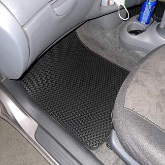 EVA коврики на Toyota Vitz I 1998 - 2005 в Самаре EVA коврики на Toyota Vitz I 1998 - 2005 в Самаре