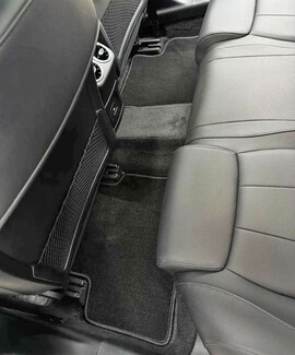 Ворсовые коврики на Mercedes A (W177) 2018 - 2026 в Самаре Ворсовые коврики на Mercedes A (W177) 2018 - 2026 в Самаре